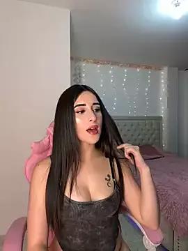 itsmadely on StripChat