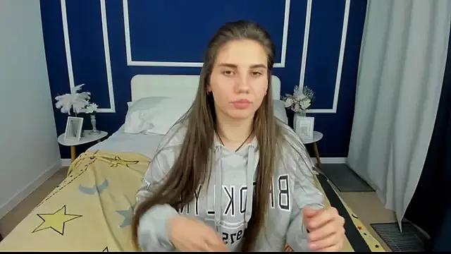 JaneRaspberry on StripChat 