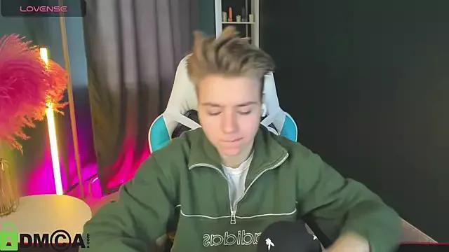 Jean_Wilsons on StripChat 