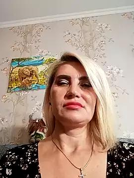 JennyOMay on StripChat