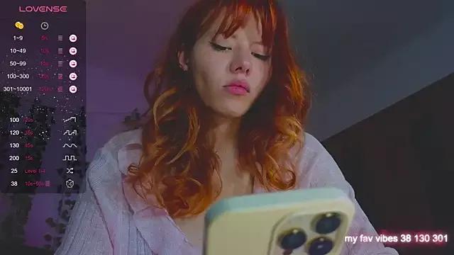 Juliette_Sunshine on StripChat