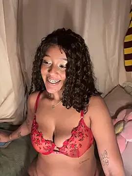 Kaiisa_ on StripChat