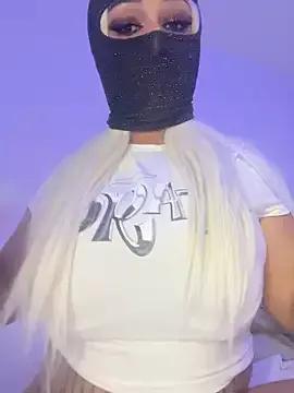 kamila_french on StripChat