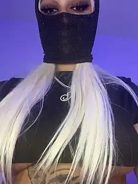 kamila_french on StripChat