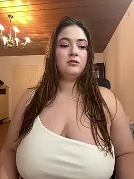 Kamilla_Loop on StripChat