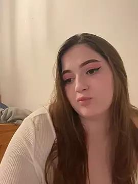 Kamilla_Loop on StripChat