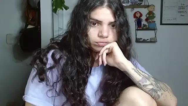 Freechat karoll8 on StripChat