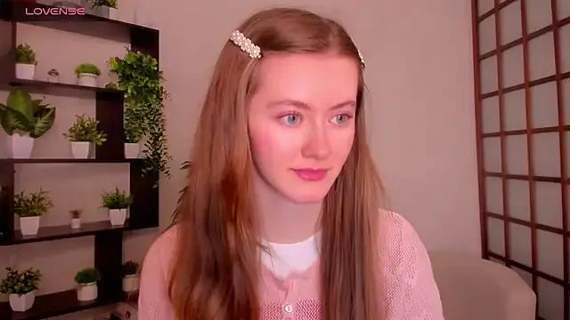 Freechat KateCuddle on StripChat