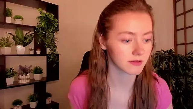 Freechat KateCuddle on StripChat