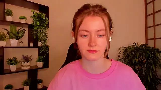 Freechat KateCuddle on StripChat