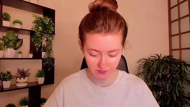 Freechat KateCuddle on StripChat