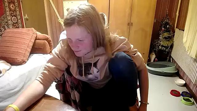 Kathlyn__Heath on StripChat