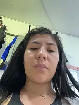 kim_monti on StripChat