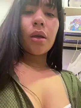 kim_monti on StripChat