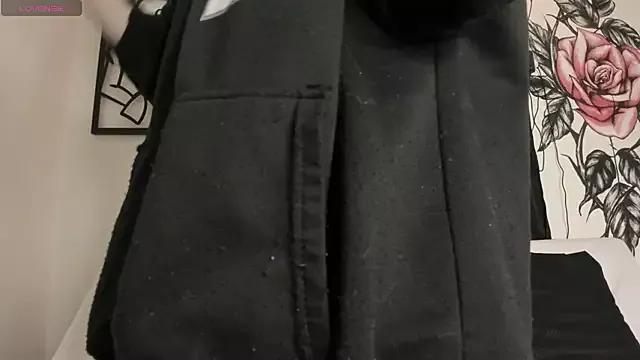 KratosAfroditacs on StripChat