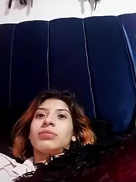 KratosAfroditacs on StripChat