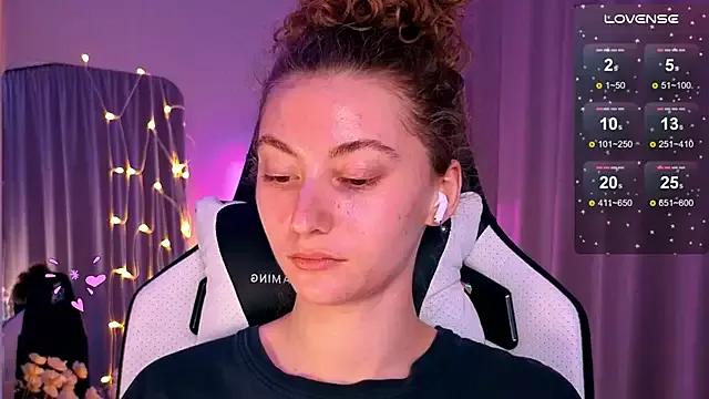 lady_curls on StripChat