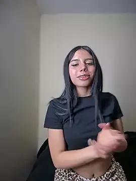 Laura-Khalifa on StripChat