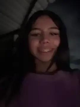 Laura-Khalifa on StripChat