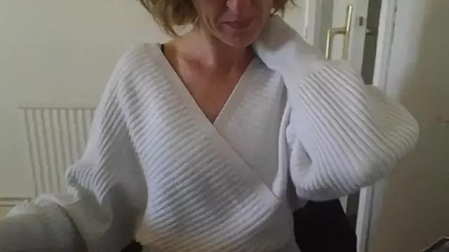 LEA38FRANCH on StripChat 