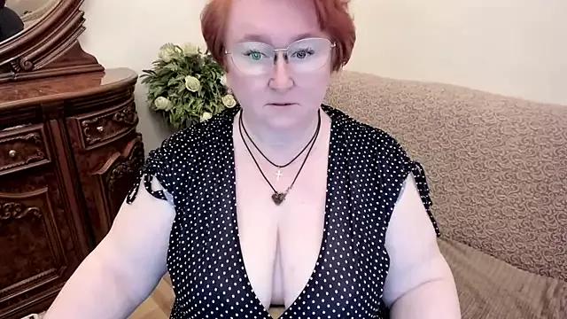 leiamillersonn on StripChat