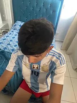 Leonarrrd_01 on StripChat