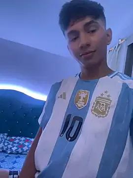 Leonarrrd_01 on StripChat