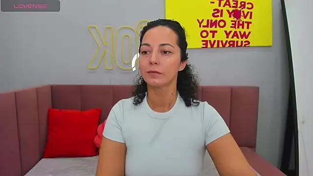 Linda_Insatiable on StripChat