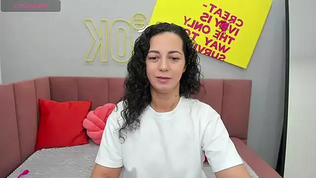 Linda_Insatiable on StripChat