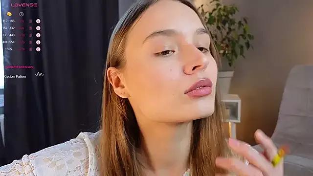 Freechat lisa_schiele on StripChat