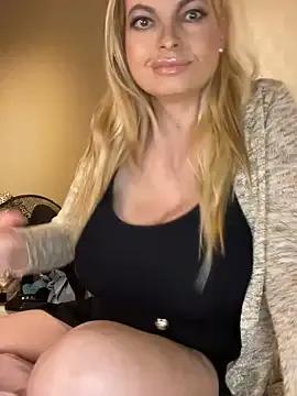 Lisavontease on StripChat