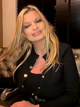 Lisavontease on StripChat