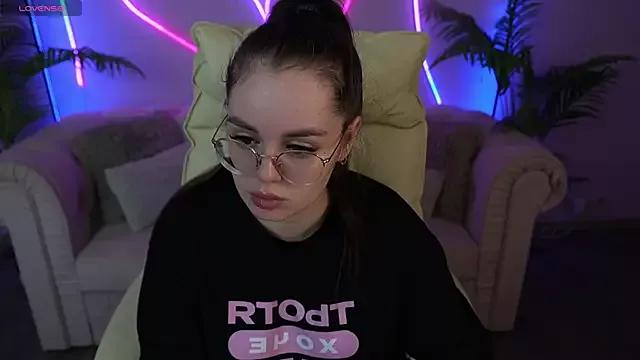 LoveCloverr on StripChat 