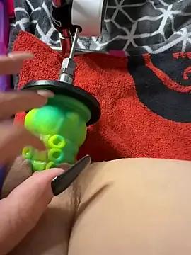 Freechat luisa1 on StripChat