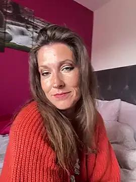 Lwhite1 on StripChat