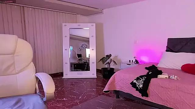 lycoris_19 on StripChat