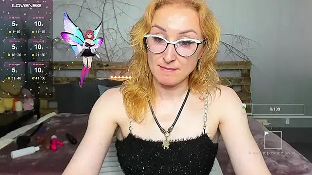 MadissonKiss on StripChat