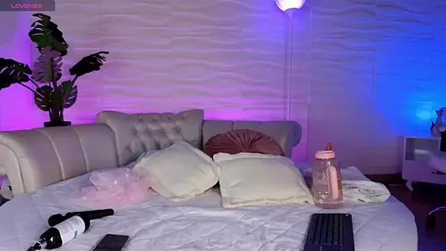 mariablonde on StripChat