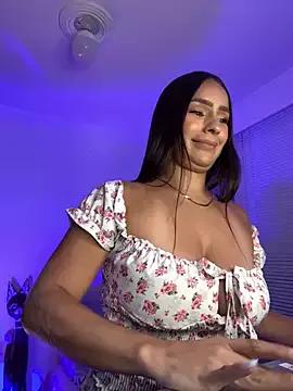 Mau_White on StripChat