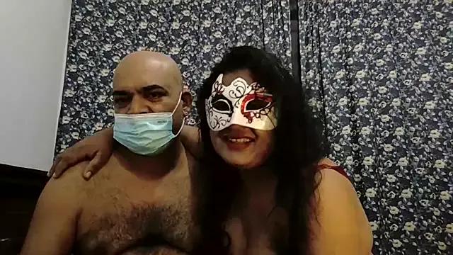 Maya_QueenSL on StripChat