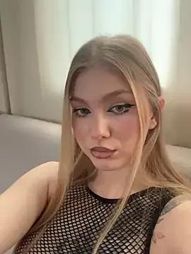 mia_charless on StripChat 