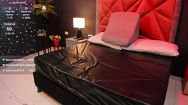 mia_milff on StripChat