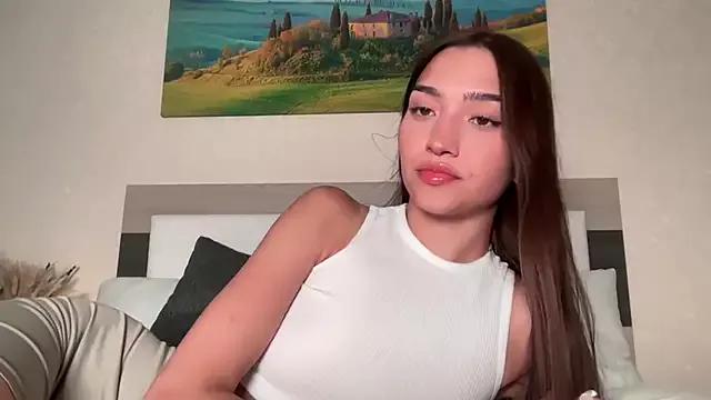 MilenaMilven on StripChat