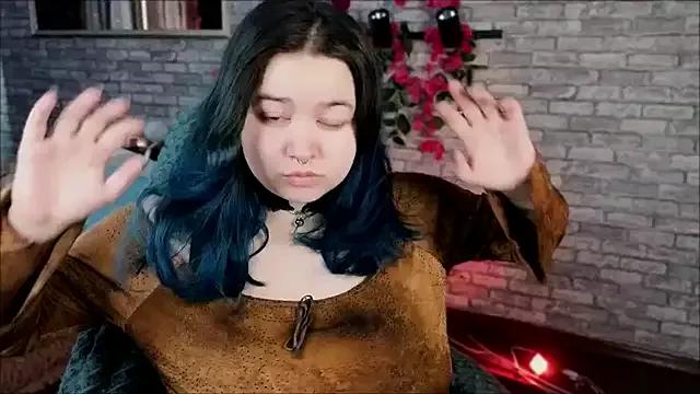 Mira_Fyre on StripChat