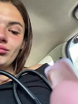 MiraReach on StripChat