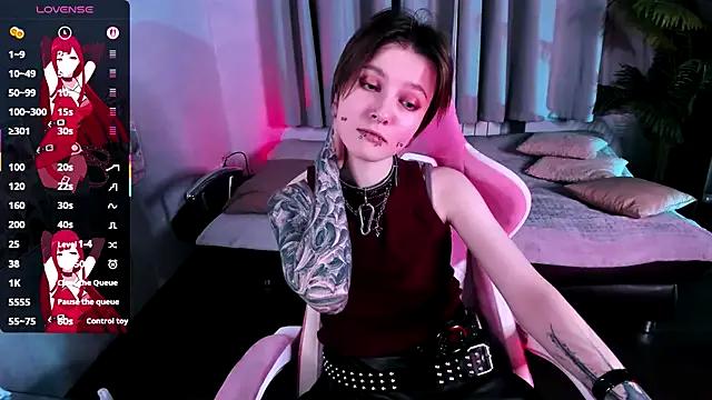 MiraVelle on StripChat