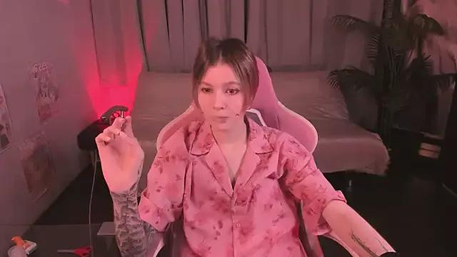 MiraVelle on StripChat