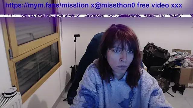 Freechat missthon0 on StripChat