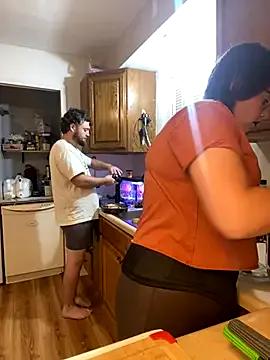 Mommasaurrex on StripChat