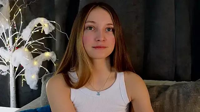 MonaEldon on StripChat